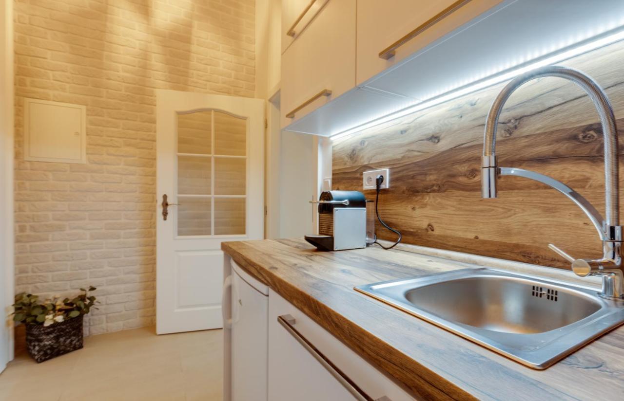 Dream Duplex On Riverside 프라하 외부 사진